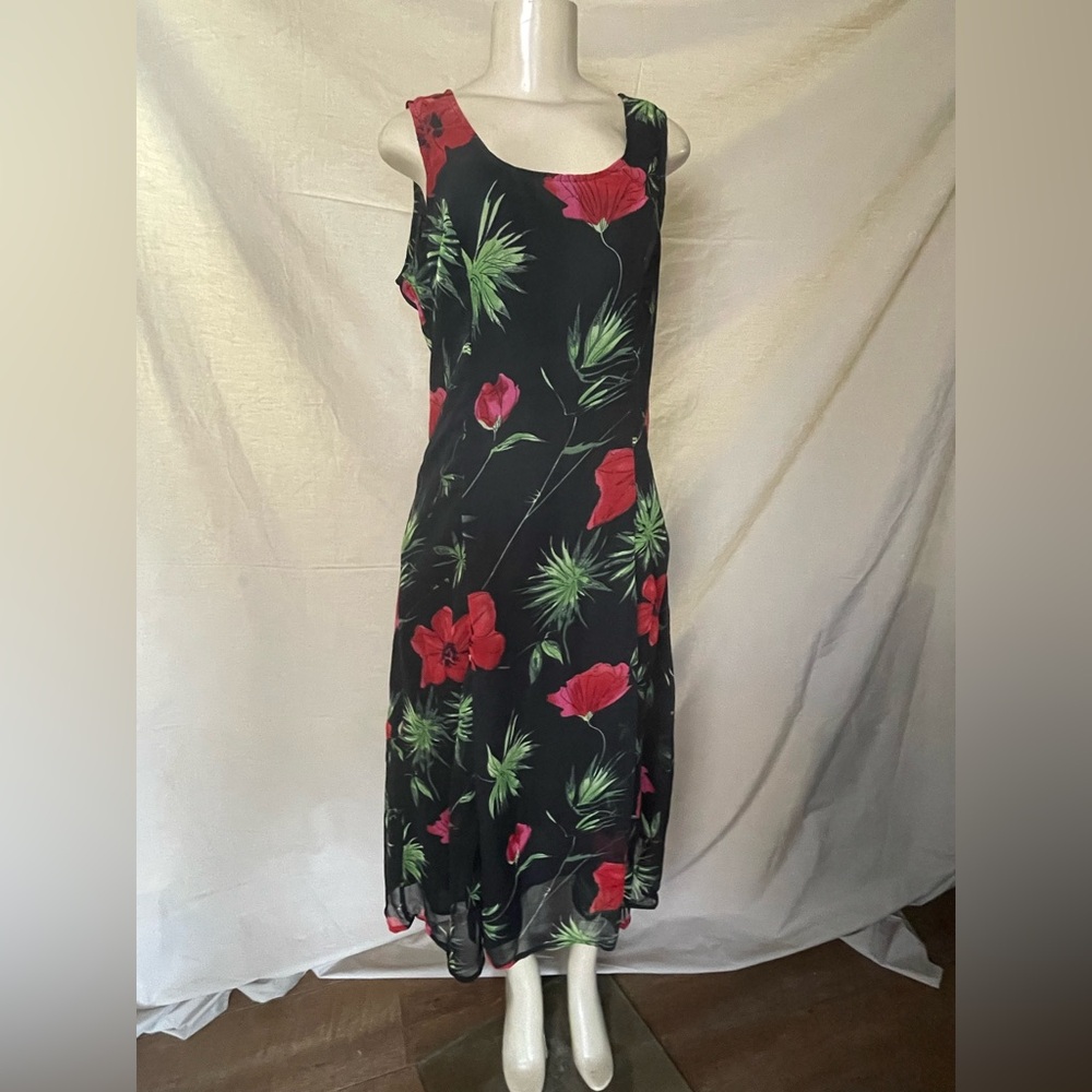 #0062- Variations Floral Maxi sun Dress 2 piece - Black and Red